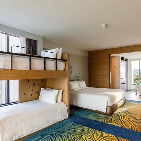 Novotel Marina Sriracha Сі-Рача Екстер'єр фото